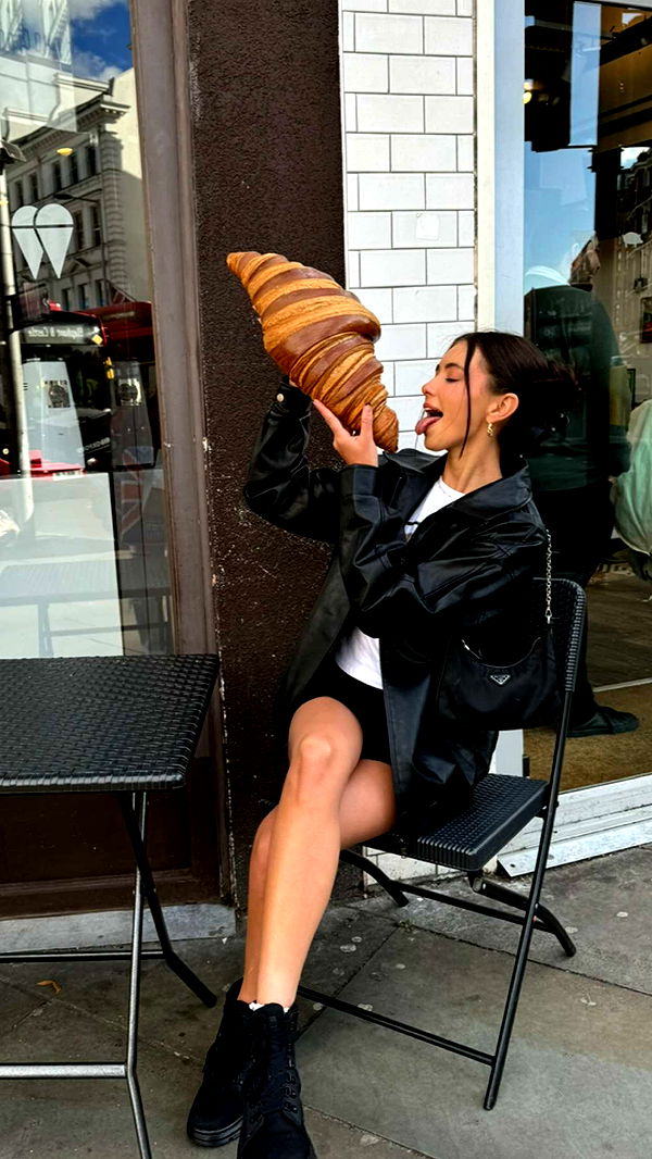 chloerosenbaum image ~ Altpins