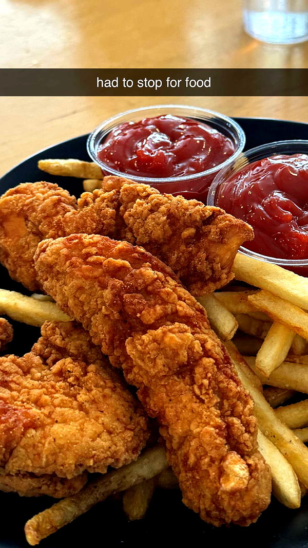 chloerosenbaum image ~ Altpins