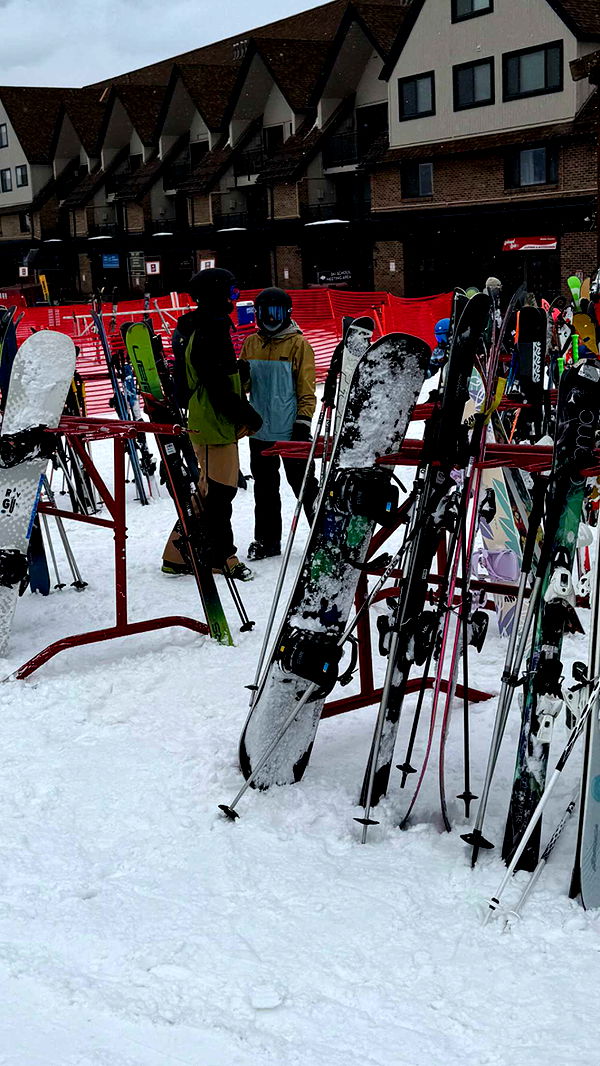 chloerosenbaum image ~ Altpins