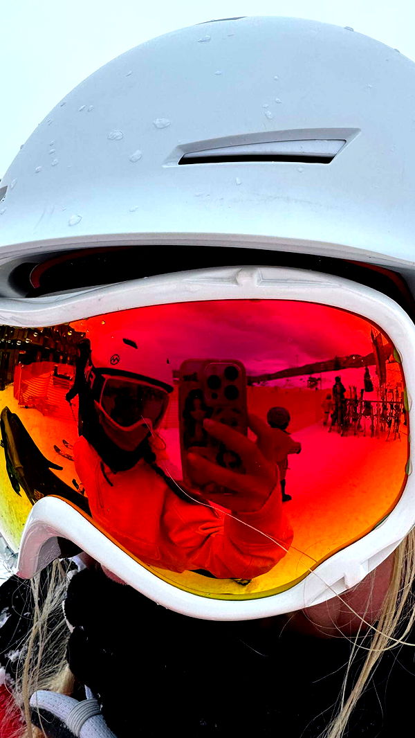 chloerosenbaum image ~ Altpins