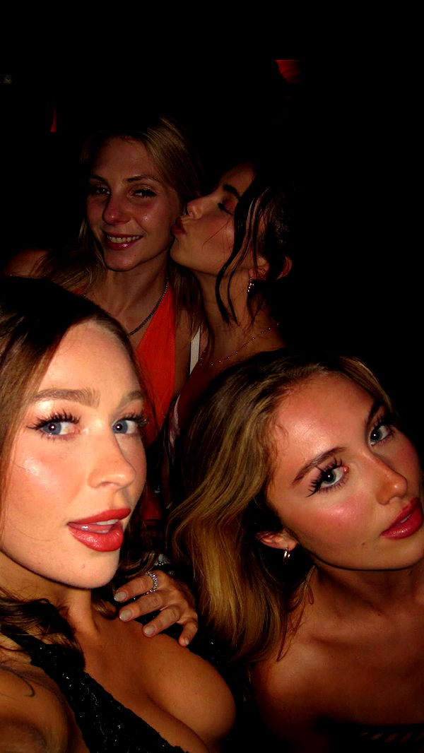 chloerosenbaum image ~ Altpins