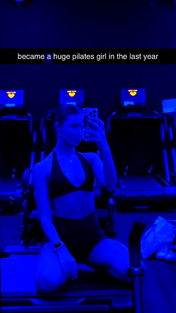 chloerosenbaum image ~ Altpins