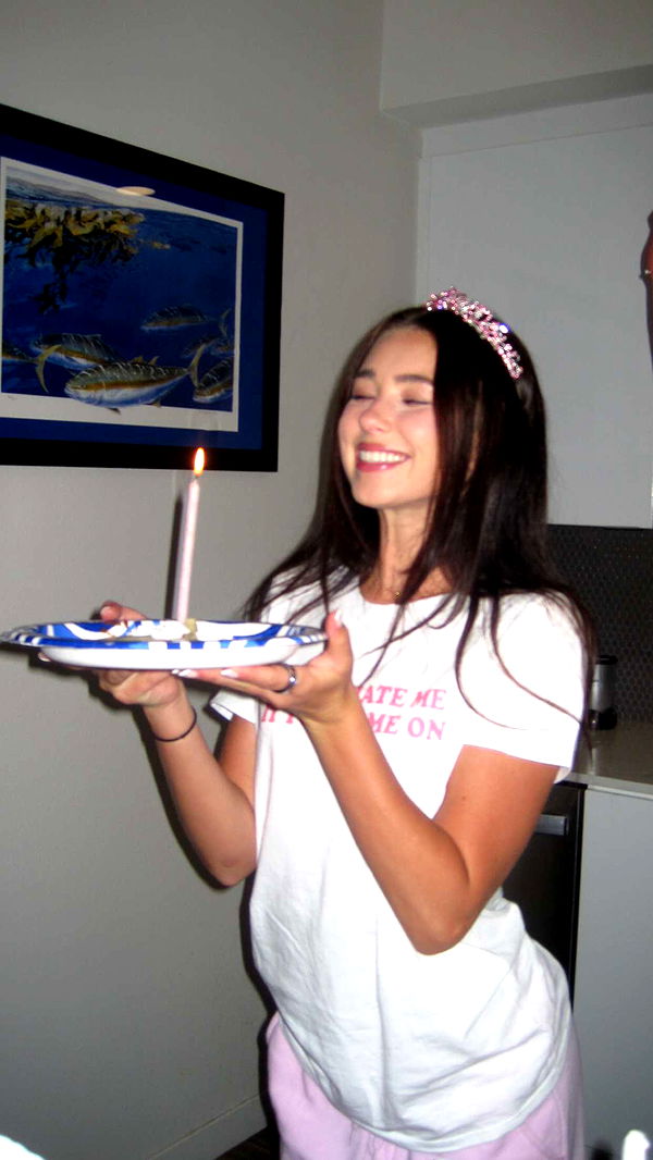 chloerosenbaum image ~ Altpins