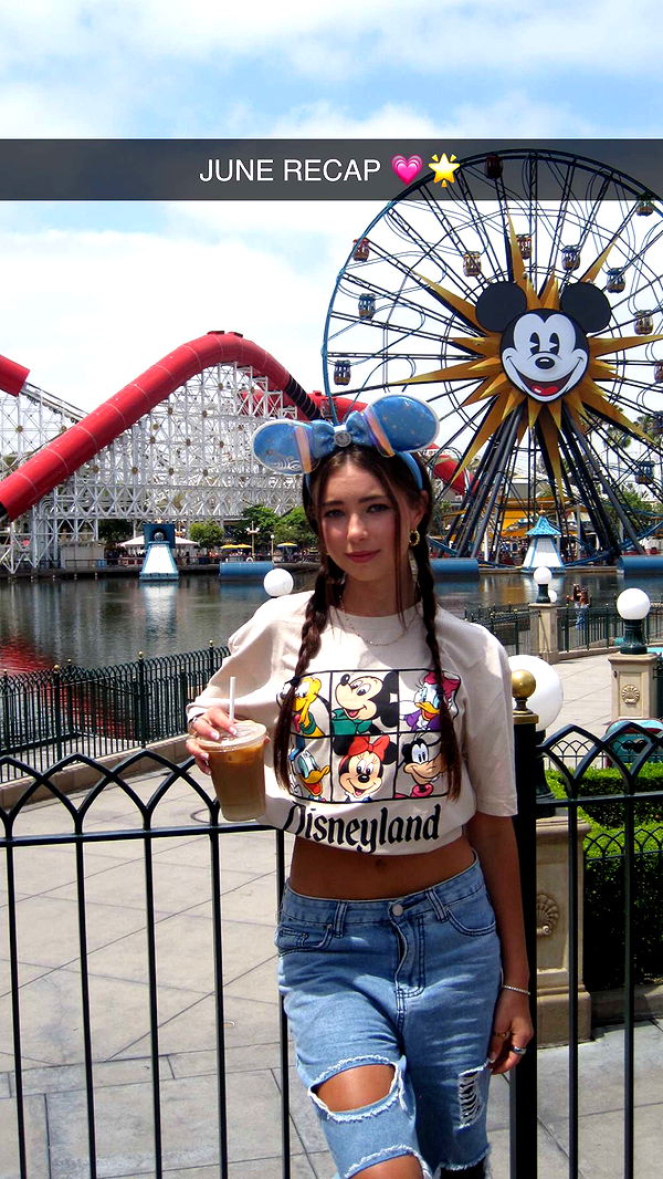 chloerosenbaum image ~ Altpins