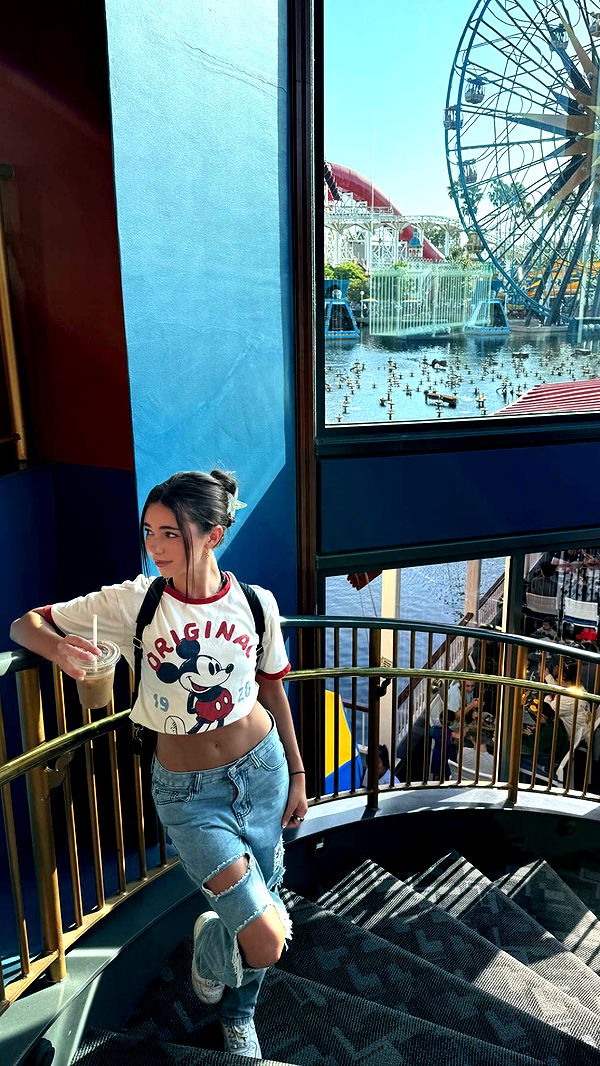 chloerosenbaum image ~ Altpins