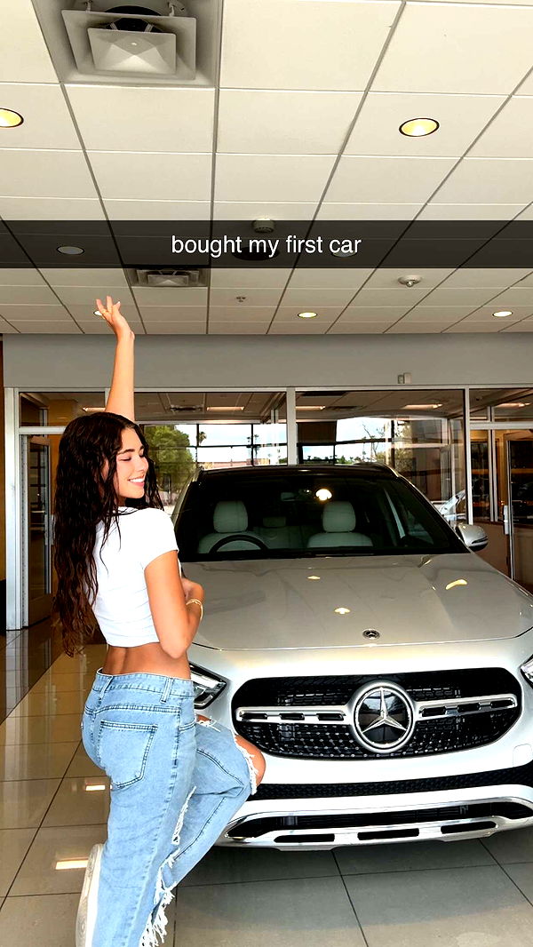 chloerosenbaum image ~ Altpins