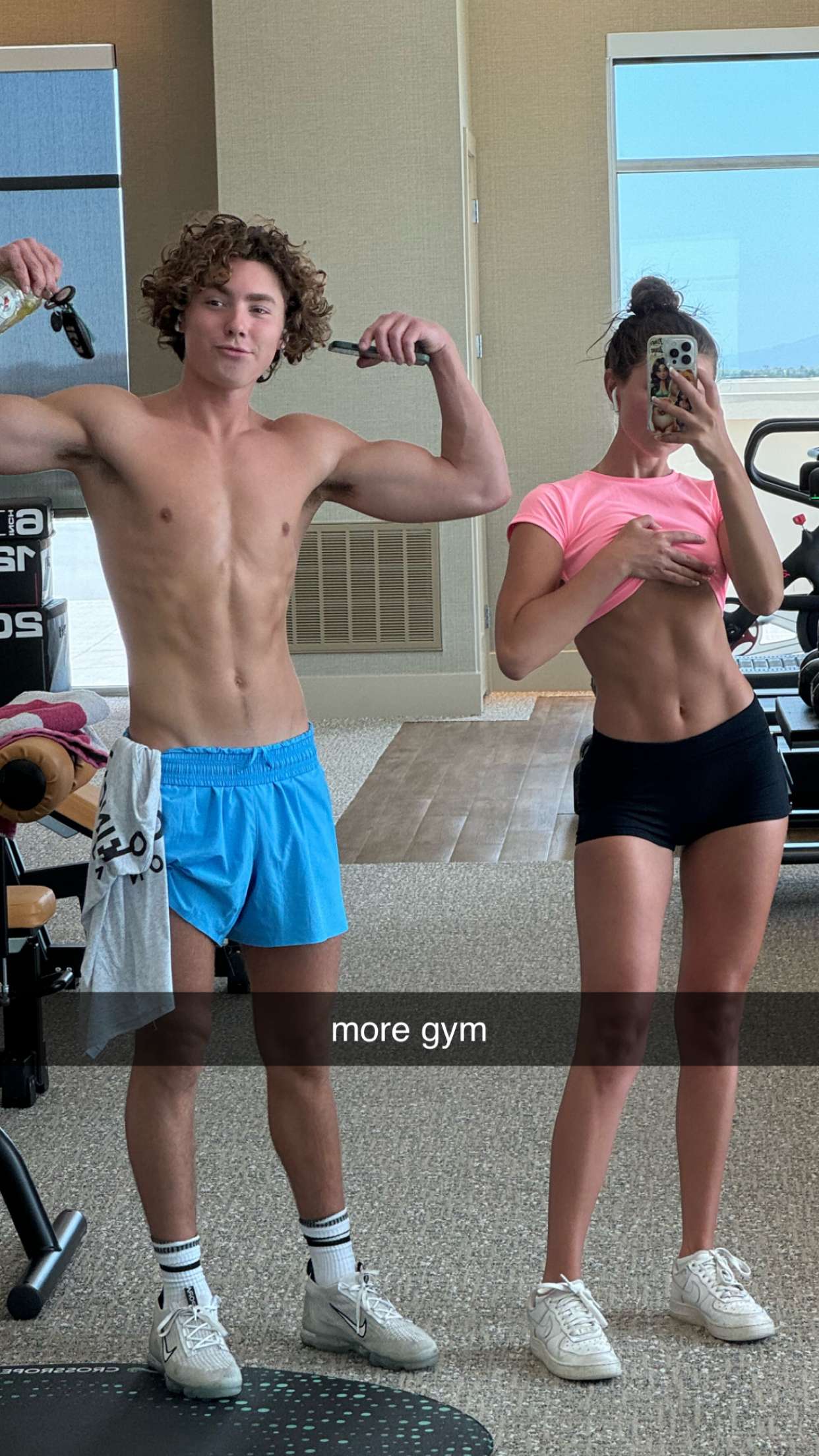 chloerosenbaum snapchat image archive image