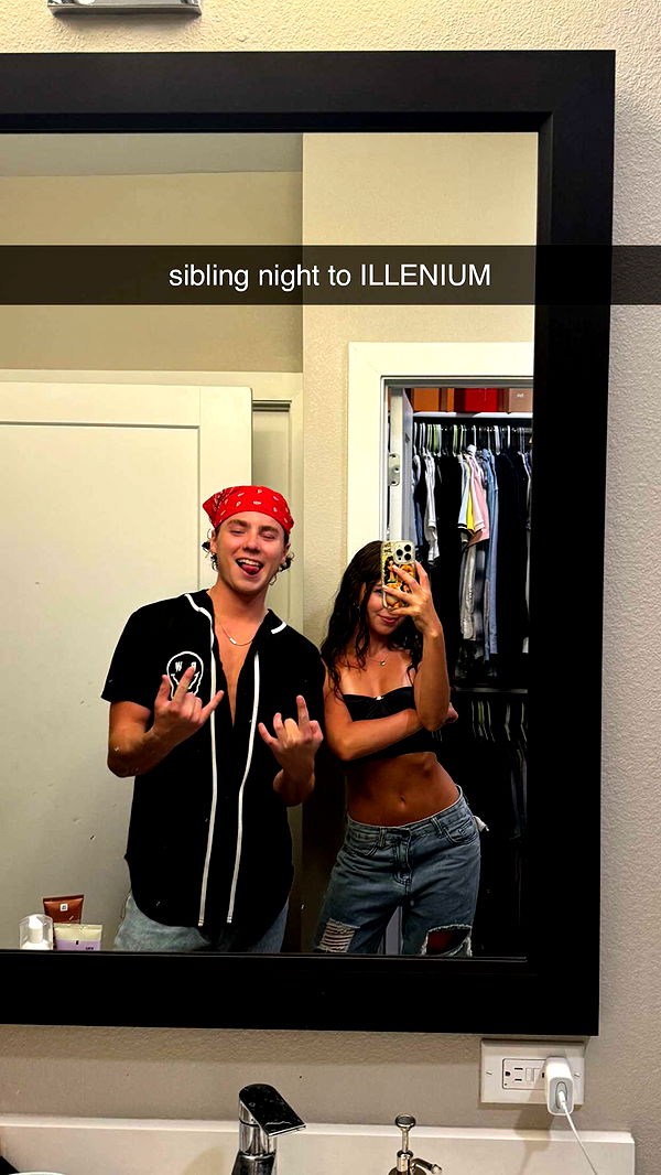 chloerosenbaum image ~ Altpins