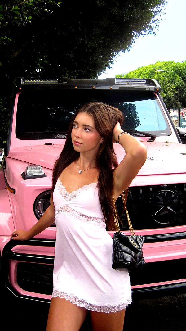 chloerosenbaum image ~ Altpins