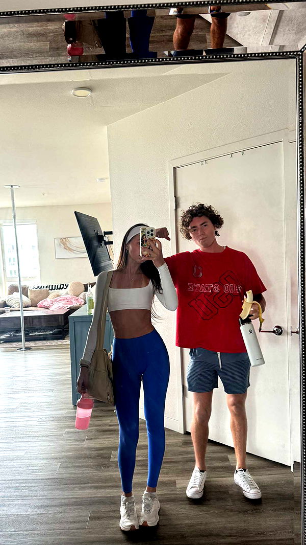 chloerosenbaum image ~ Altpins