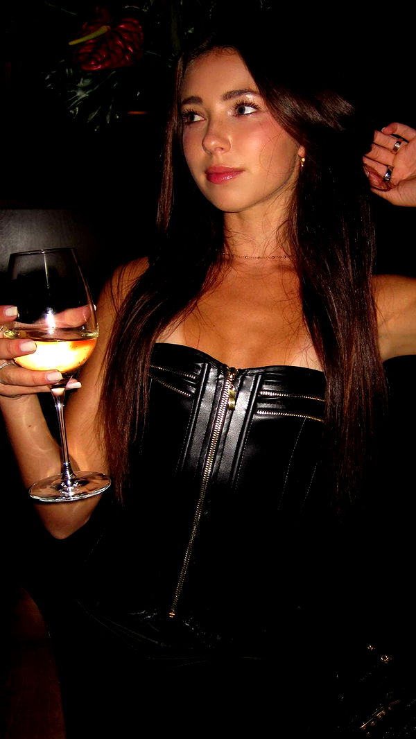 chloerosenbaum image ~ Altpins