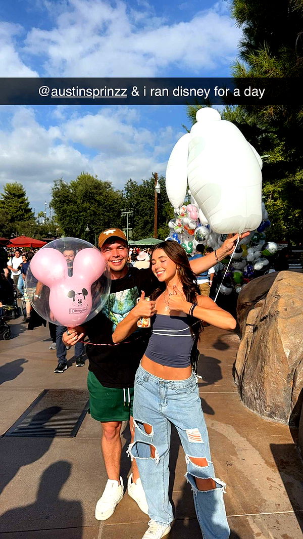 chloerosenbaum image ~ Altpins