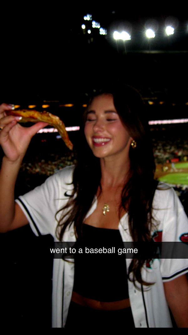 chloerosenbaum image ~ Altpins