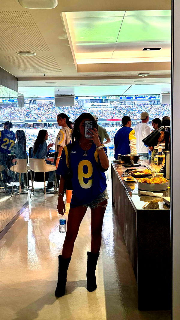 chloerosenbaum image ~ Altpins