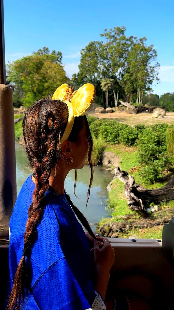 chloerosenbaum image ~ Altpins