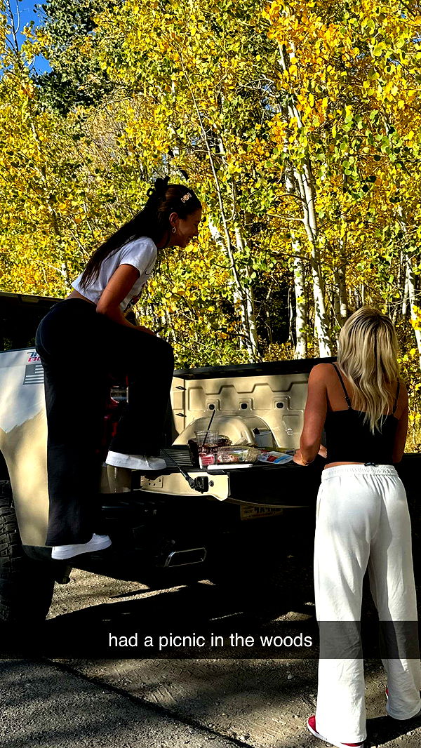 chloerosenbaum image ~ Altpins