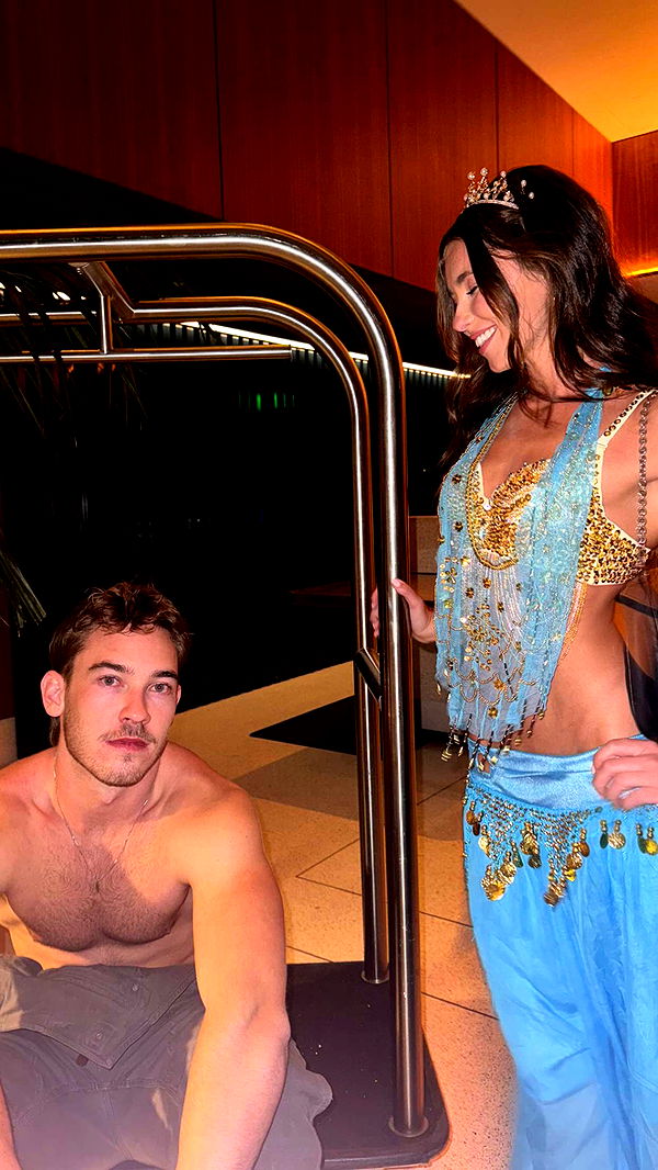 chloerosenbaum image ~ Altpins