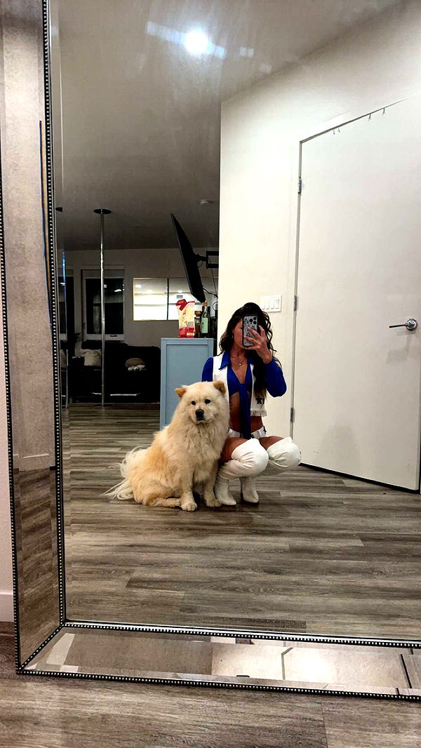 chloerosenbaum image ~ Altpins