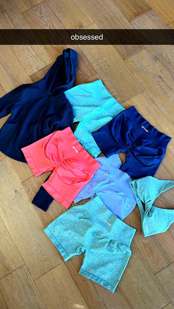 chloerosenbaum image ~ Altpins