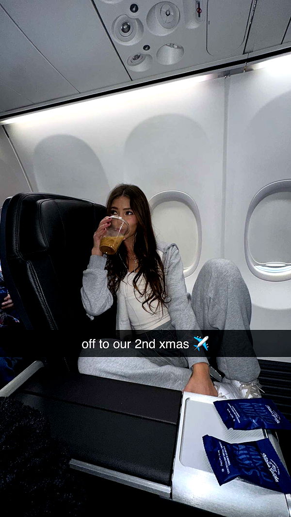 chloerosenbaum image ~ Altpins