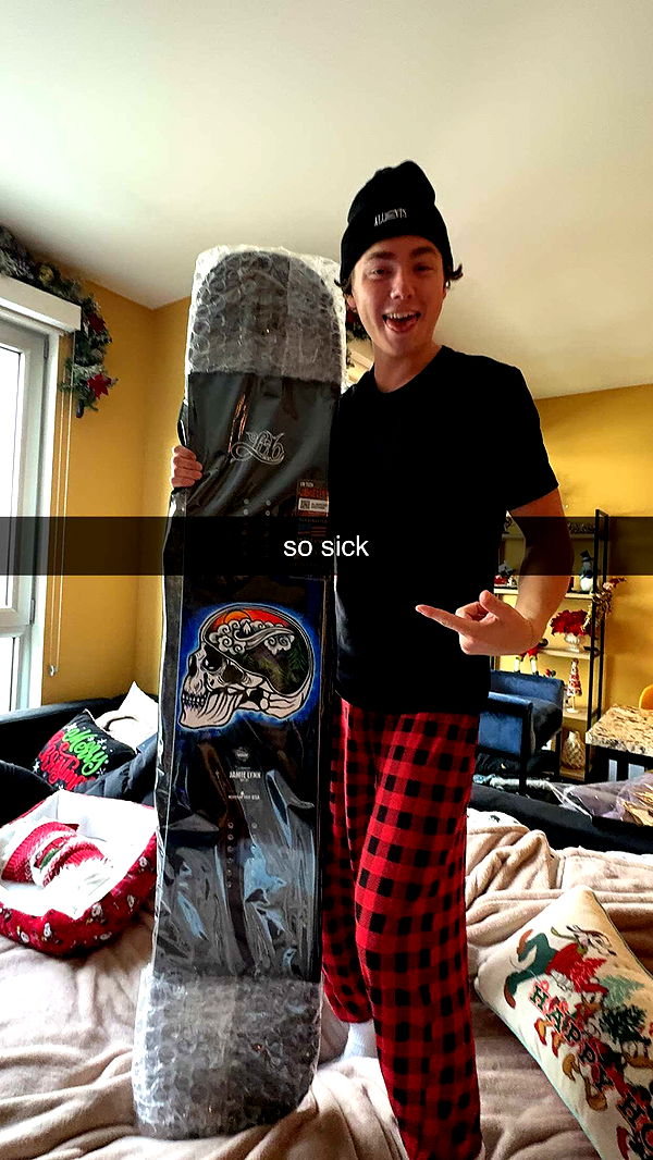 chloerosenbaum image ~ Altpins