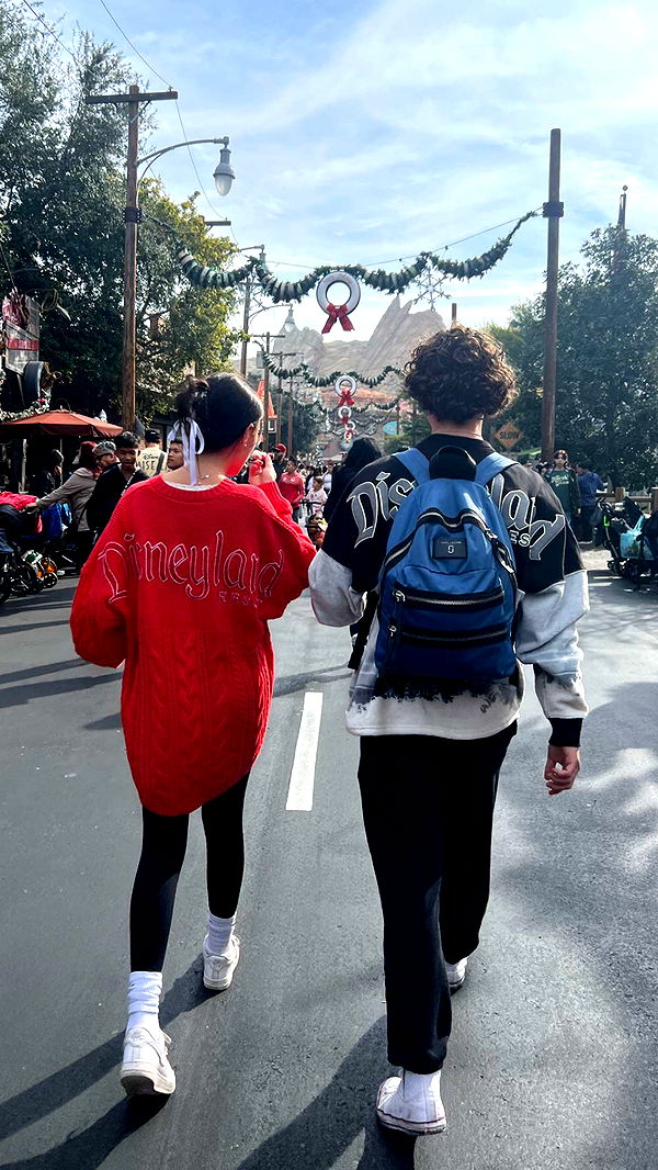 chloerosenbaum image ~ Altpins