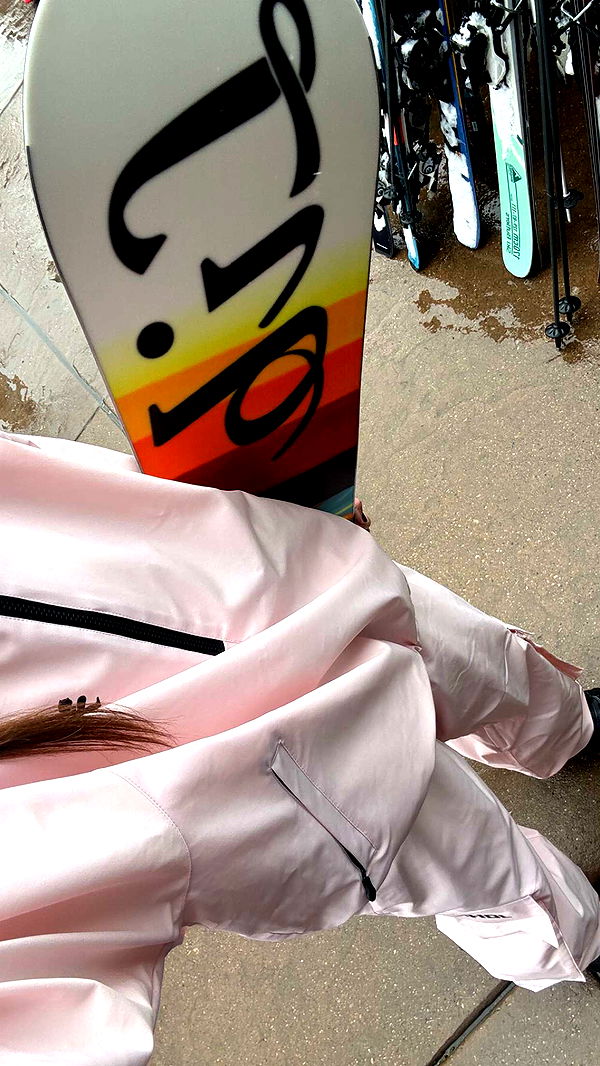 chloerosenbaum image ~ Altpins