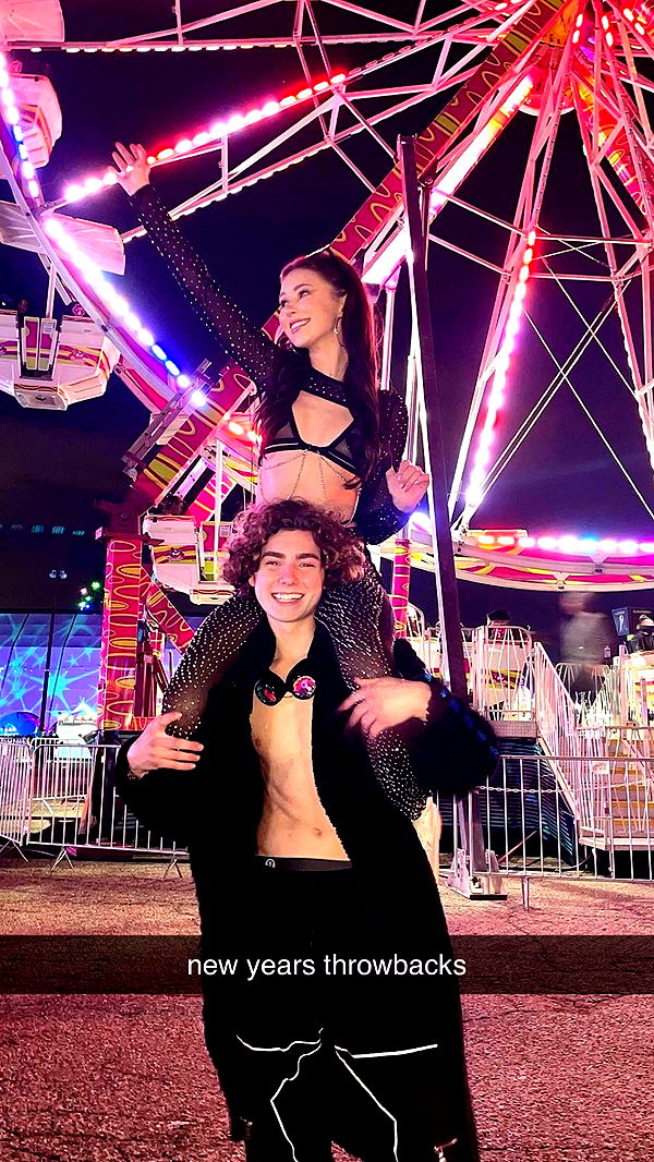 chloerosenbaum image ~ Altpins