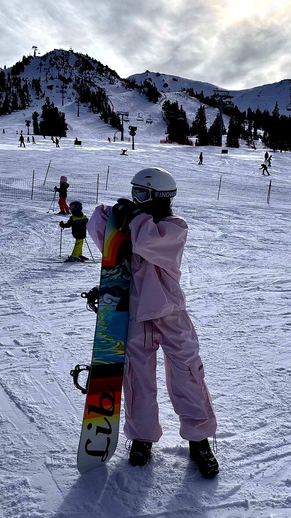 chloerosenbaum image ~ Altpins