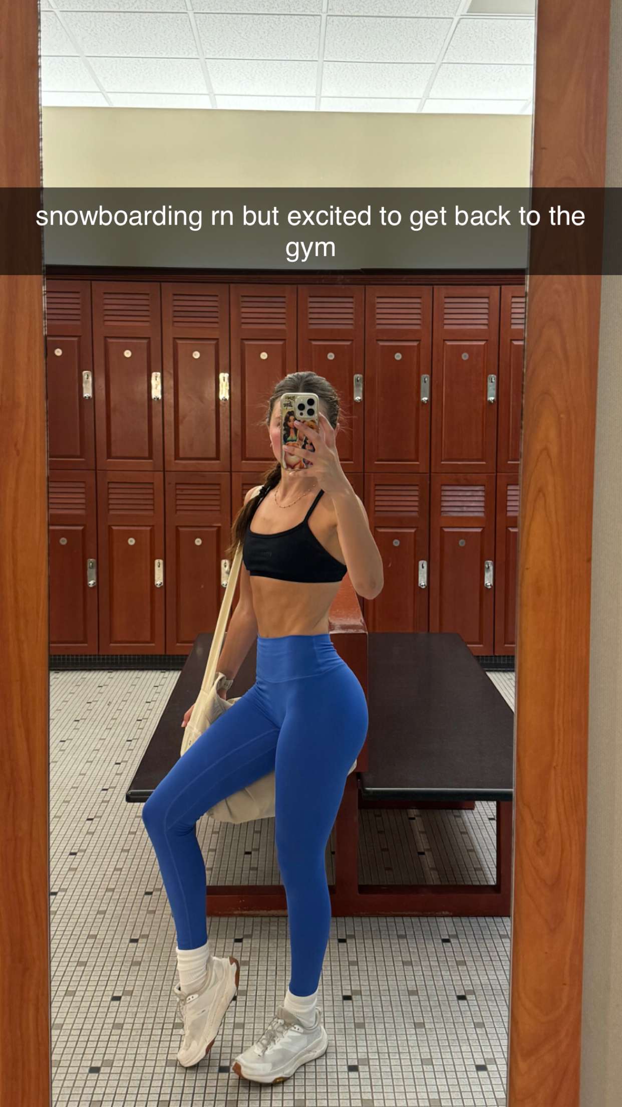 chloerosenbaum snapchat image archive image