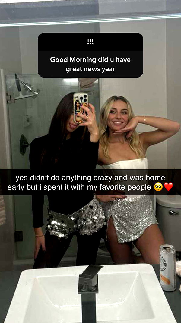 chloerosenbaum image ~ Altpins