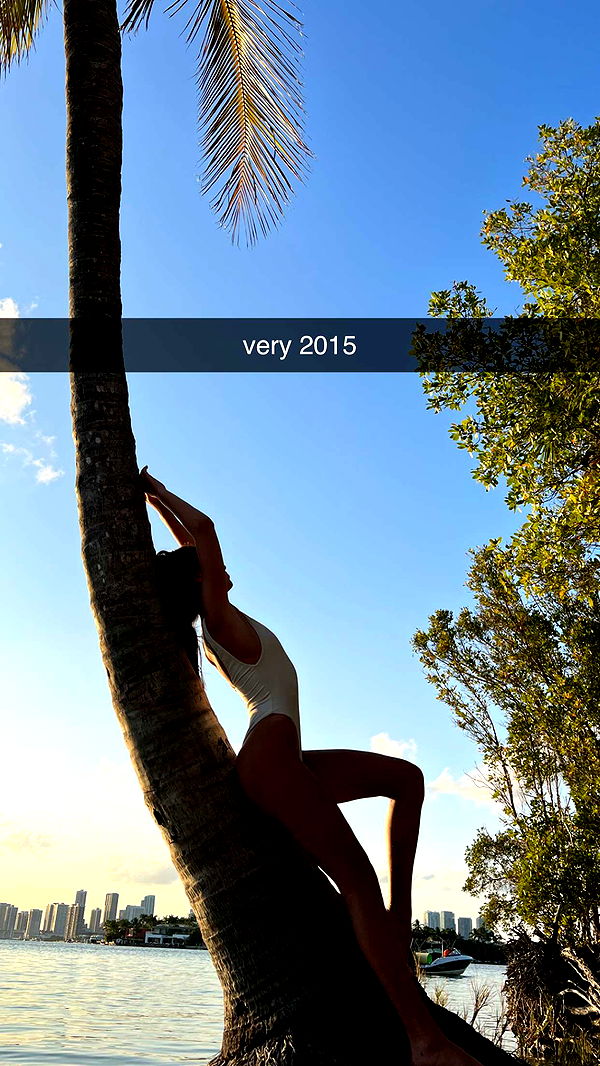 chloerosenbaum image ~ Altpins