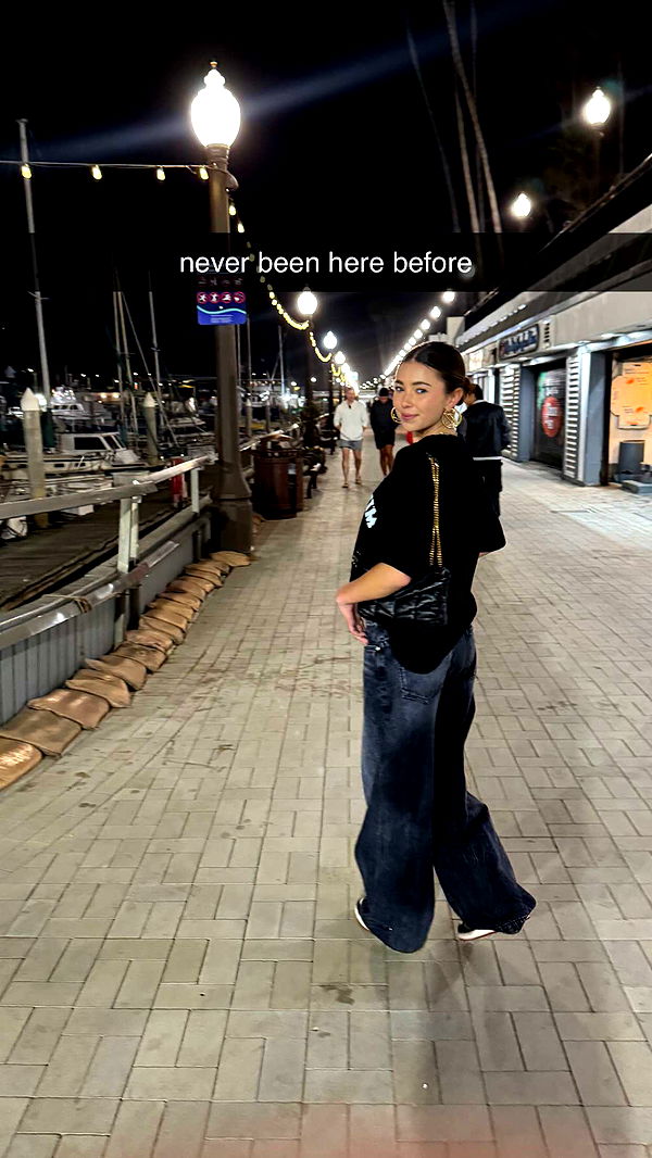 chloerosenbaum image ~ Altpins