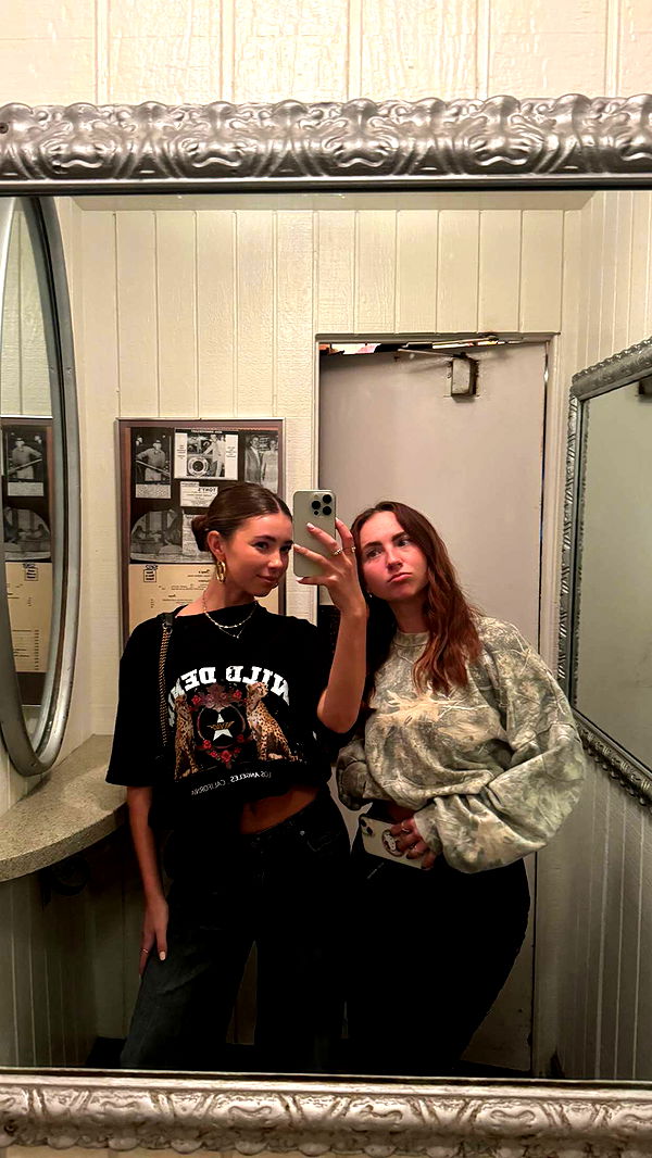 chloerosenbaum image ~ Altpins