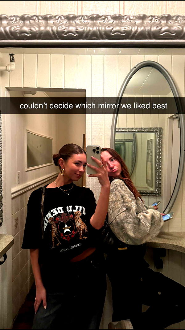 chloerosenbaum image ~ Altpins