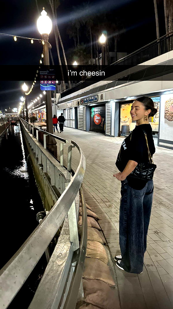 chloerosenbaum image ~ Altpins