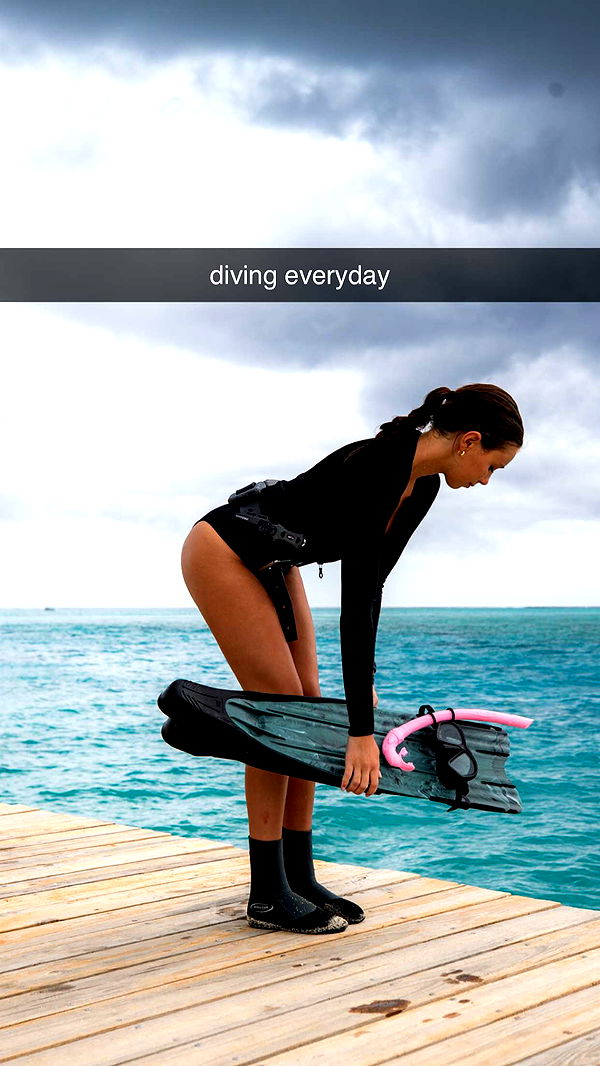 chloerosenbaum image ~ Altpins