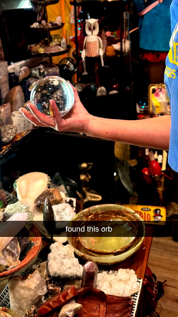 chloerosenbaum image ~ Altpins