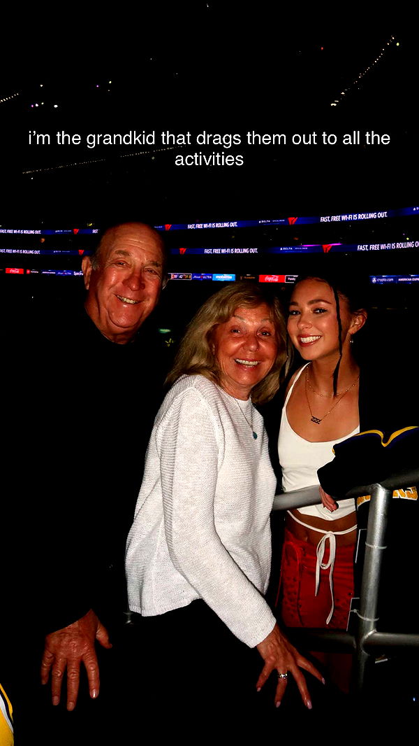 chloerosenbaum image ~ Altpins