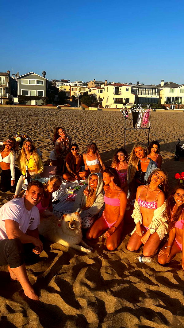 chloerosenbaum image ~ Altpins