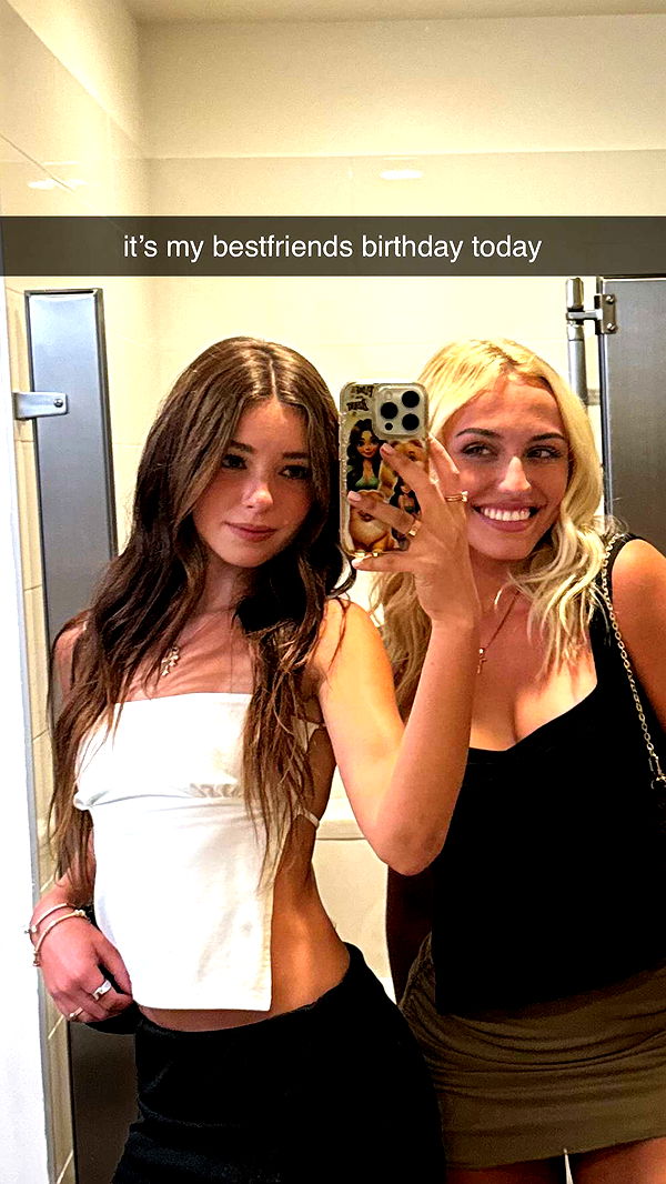 chloerosenbaum image ~ Altpins