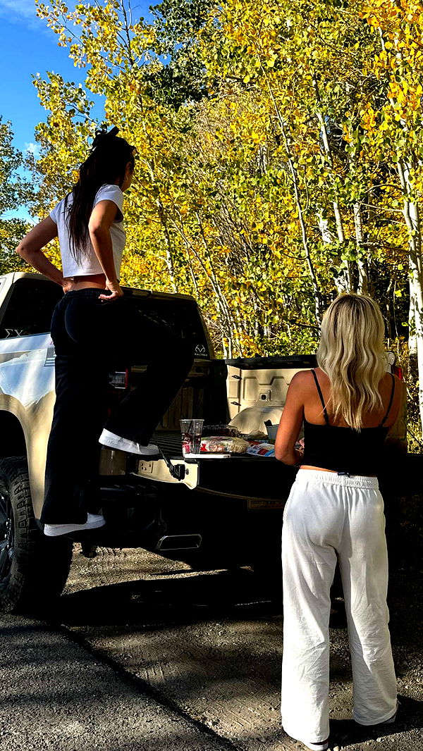 chloerosenbaum image ~ Altpins