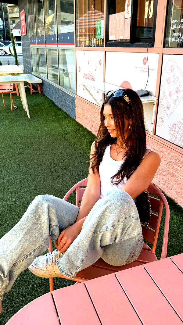 chloerosenbaum image ~ Altpins