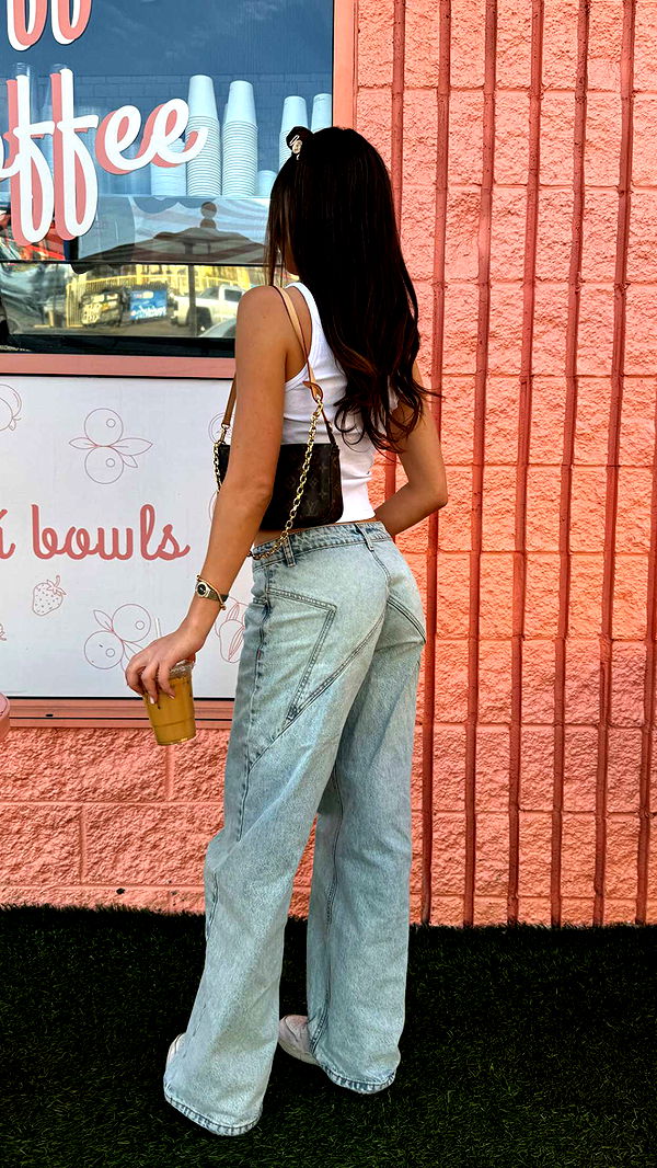 chloerosenbaum image ~ Altpins