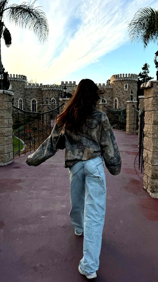 chloerosenbaum image ~ Altpins