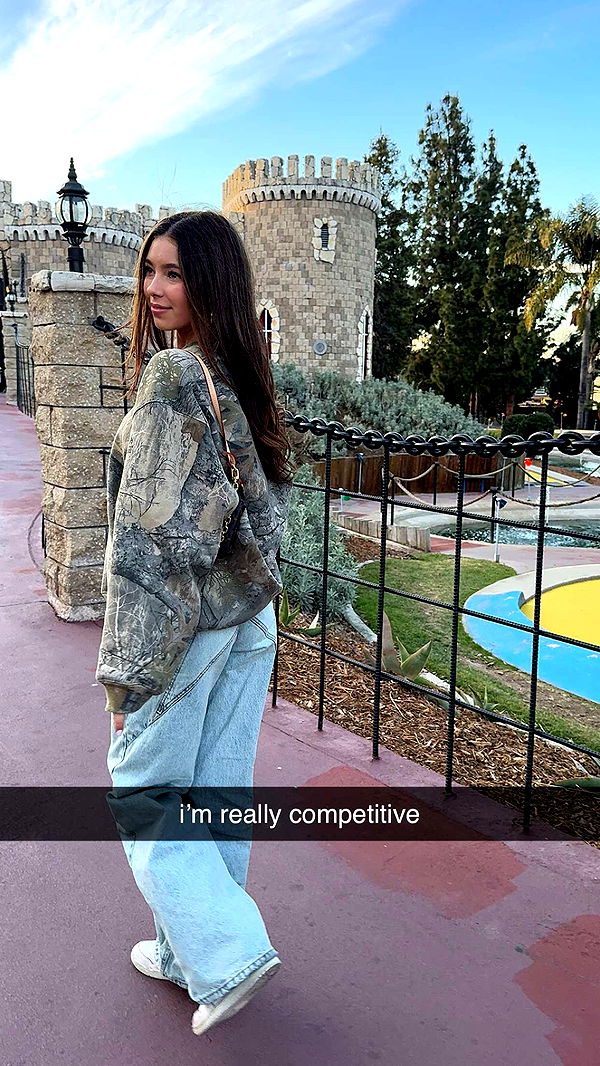 chloerosenbaum image ~ Altpins