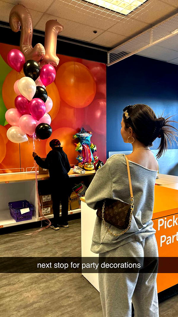 chloerosenbaum image ~ Altpins