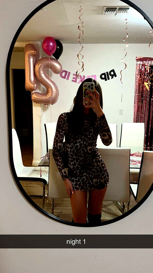 chloerosenbaum image ~ Altpins