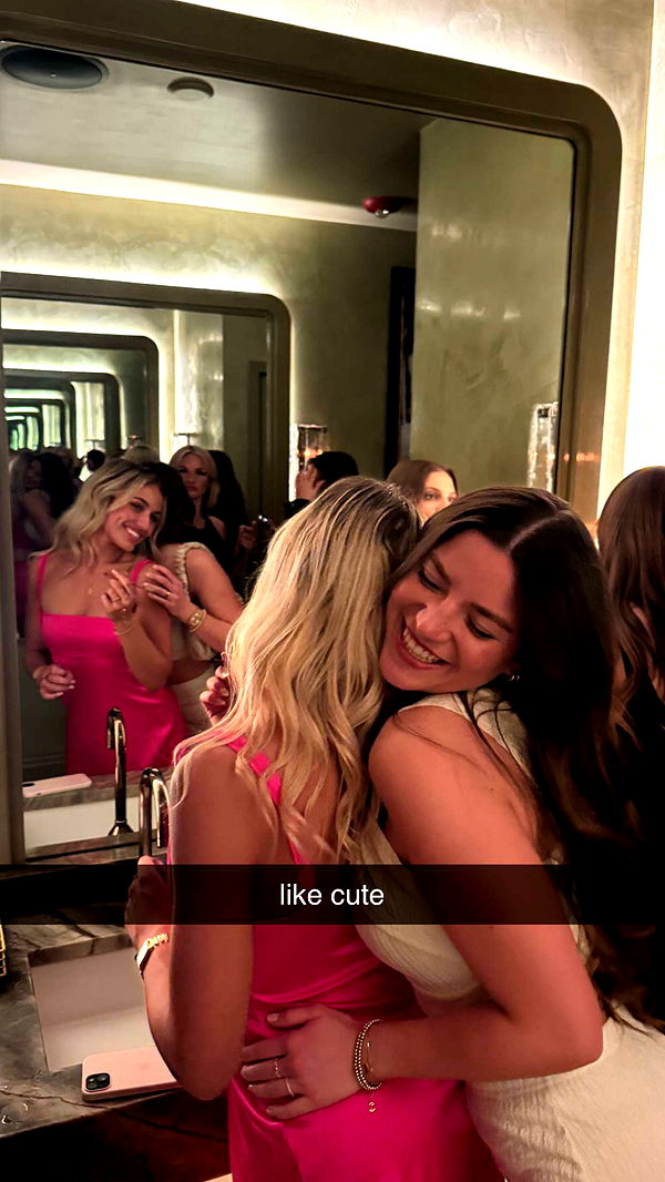 chloerosenbaum image ~ Altpins