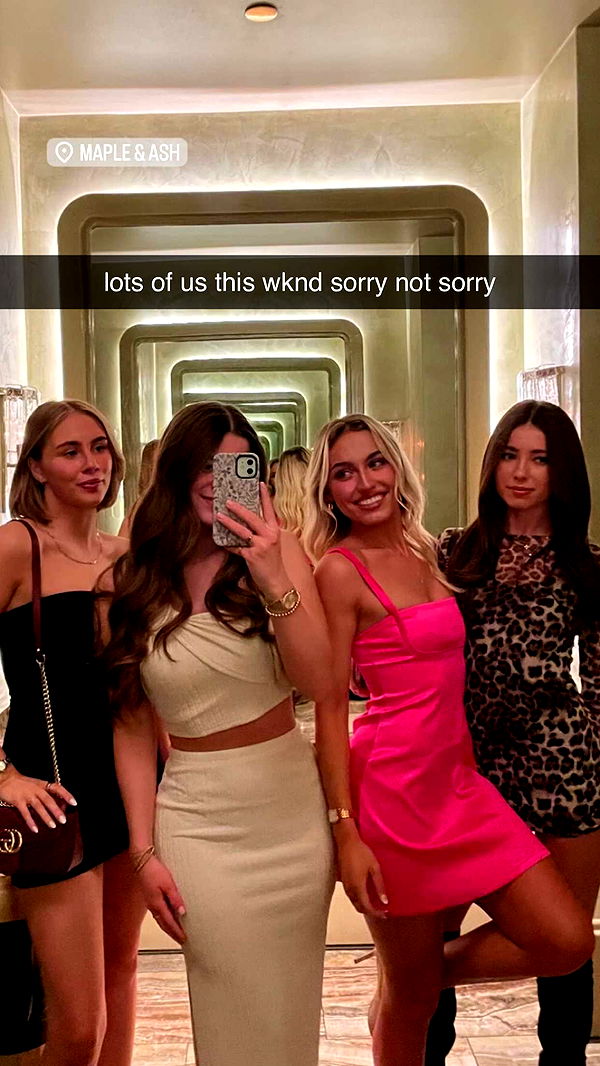 chloerosenbaum image ~ Altpins